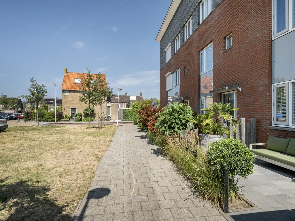 Catharina van Heenvlietstraat 4, NAALDWIJK