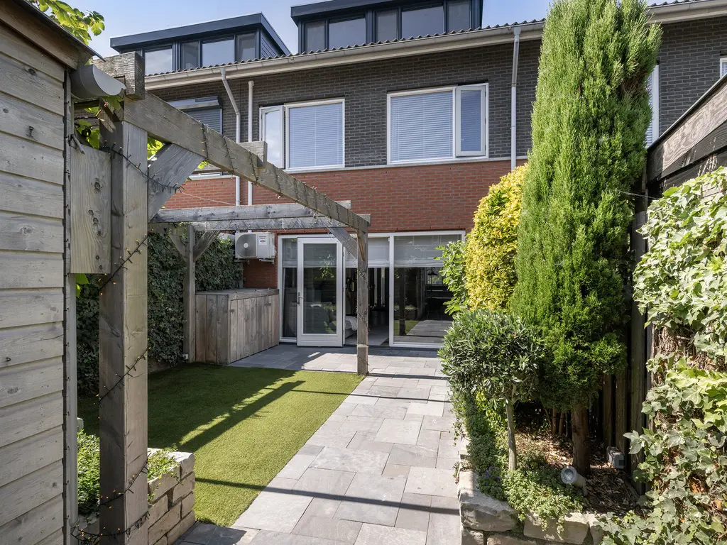 Catharina van Heenvlietstraat 4, NAALDWIJK