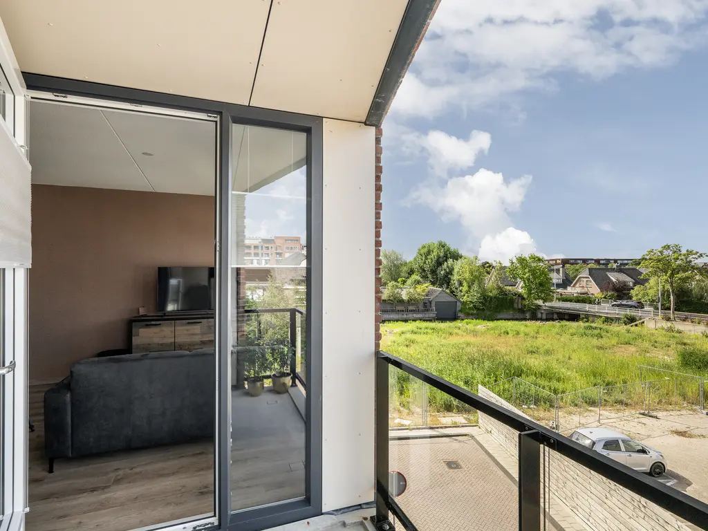 Zuidbrug 38, NAALDWIJK