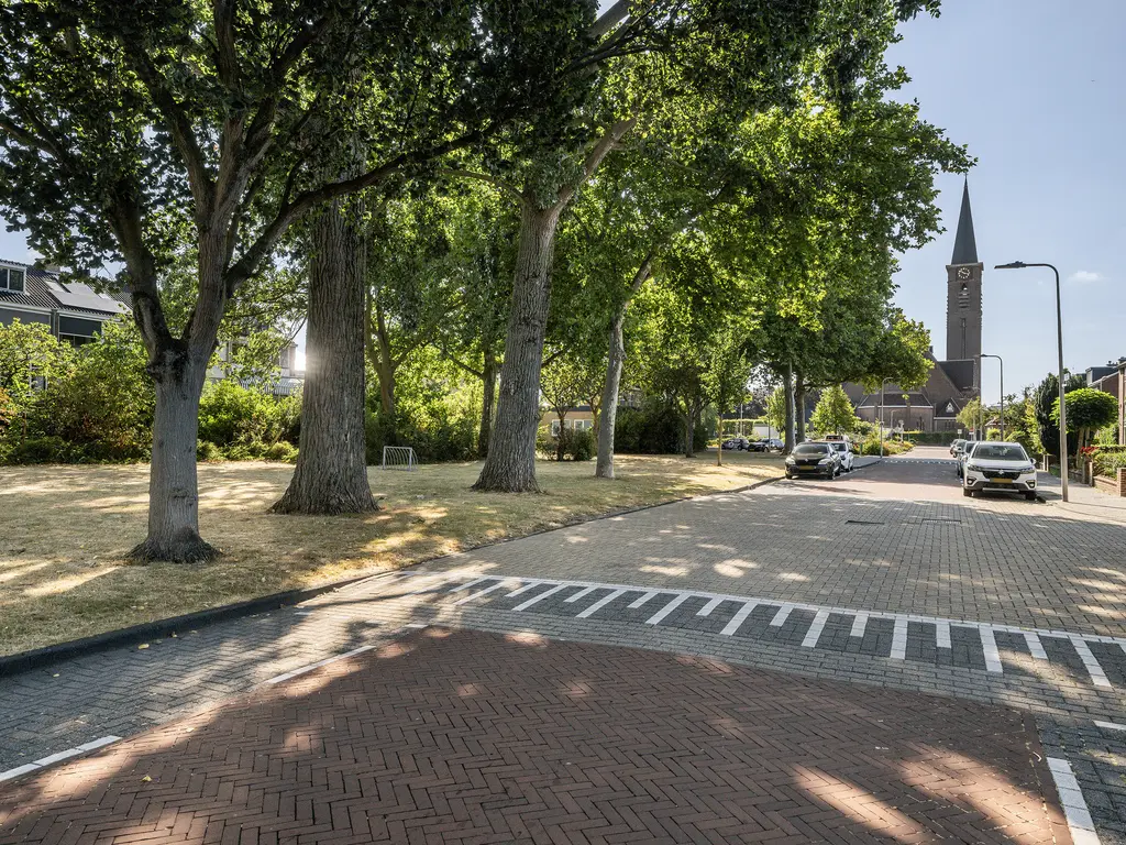 Machteld v Raaphorststraat 21, NAALDWIJK