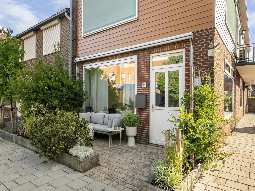 Kerklaan 22, De Lier