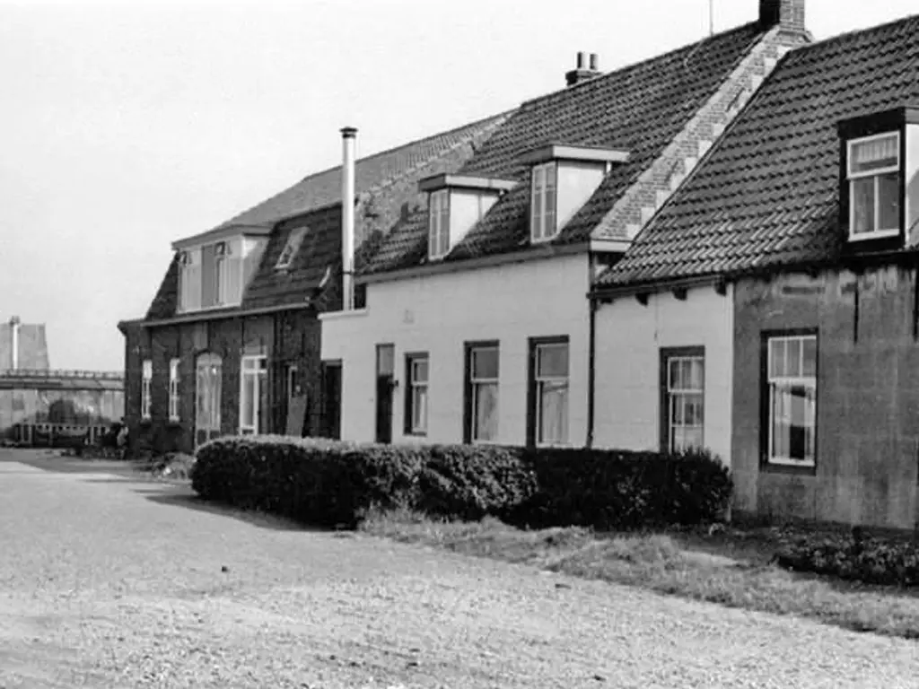 Naaldwijkseweg 209A, 'S-GRAVENZANDE