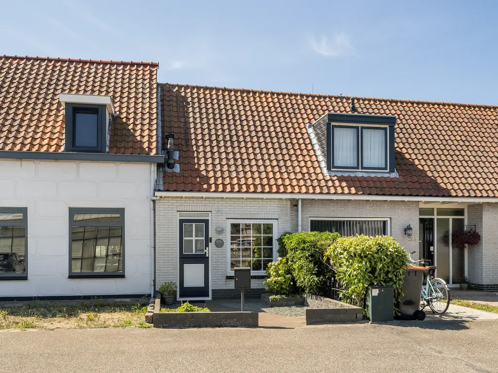Naaldwijkseweg 209A, 'S-GRAVENZANDE