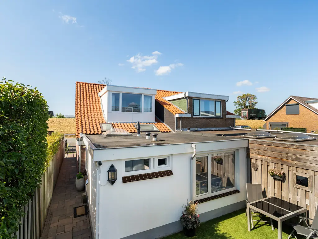 Maasdijk 85, 'S-GRAVENZANDE