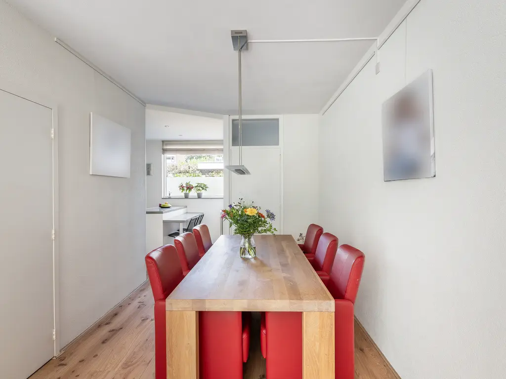 Vuurdoorn 8, NAALDWIJK