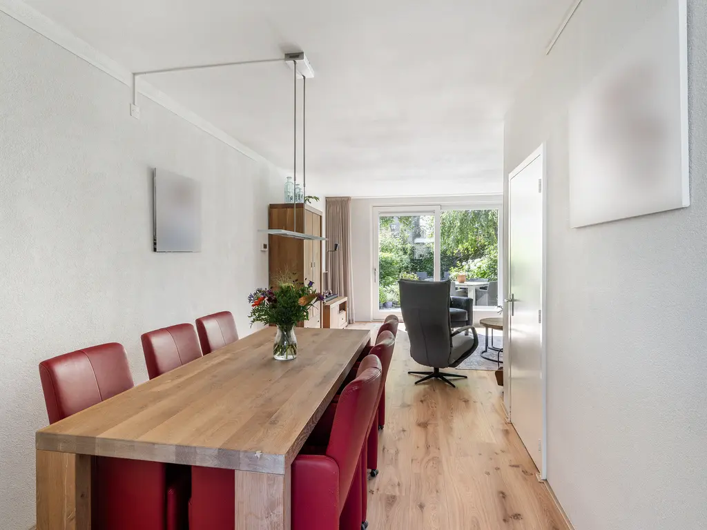 Vuurdoorn 8, NAALDWIJK