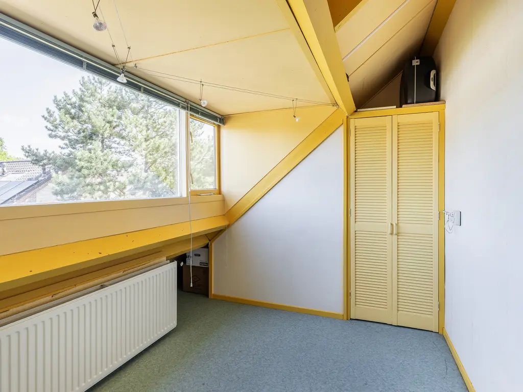 Vuurdoorn 8, NAALDWIJK