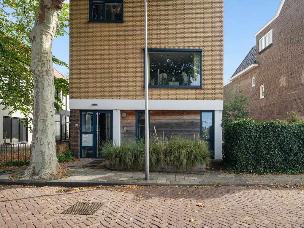 Zuideinde 11A, NAALDWIJK