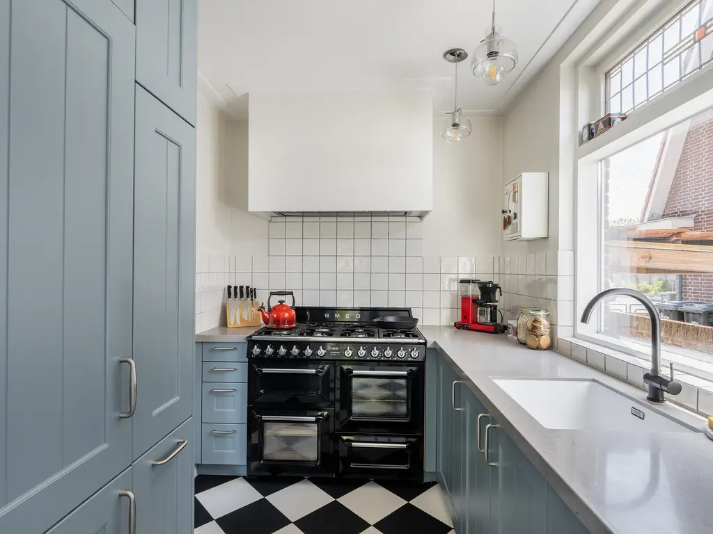 Emmastraat 64, MONSTER