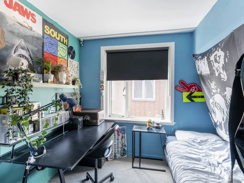 Emmastraat 64, MONSTER