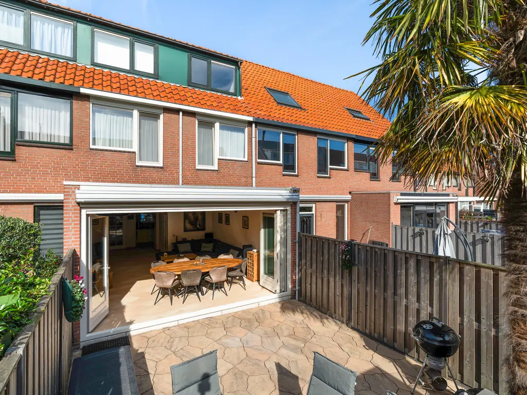 Paardenbloem 12, NAALDWIJK