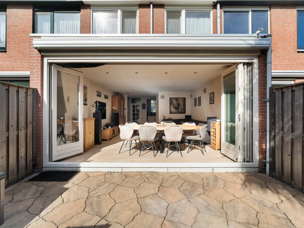 Paardenbloem 12, NAALDWIJK