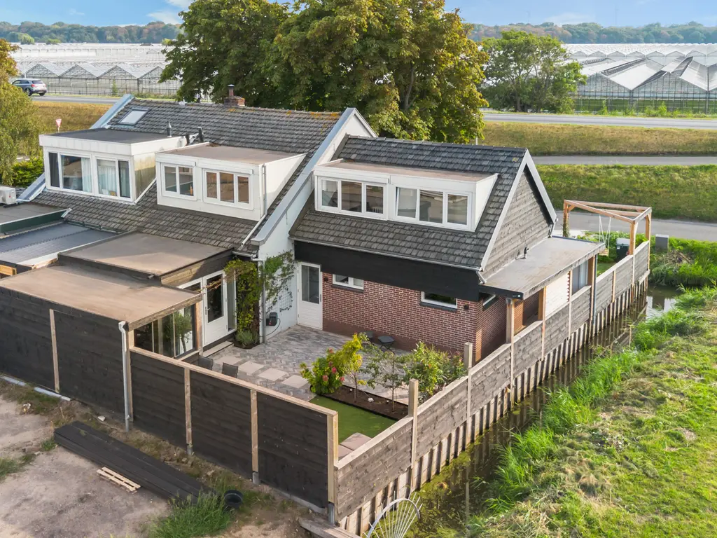 Maasdijk 63, 'S-GRAVENZANDE