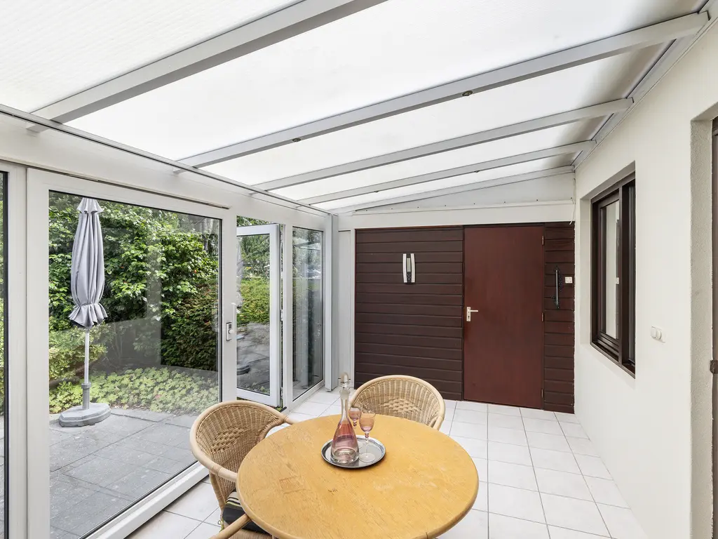 Groen van Prinstererstraat 8, NAALDWIJK