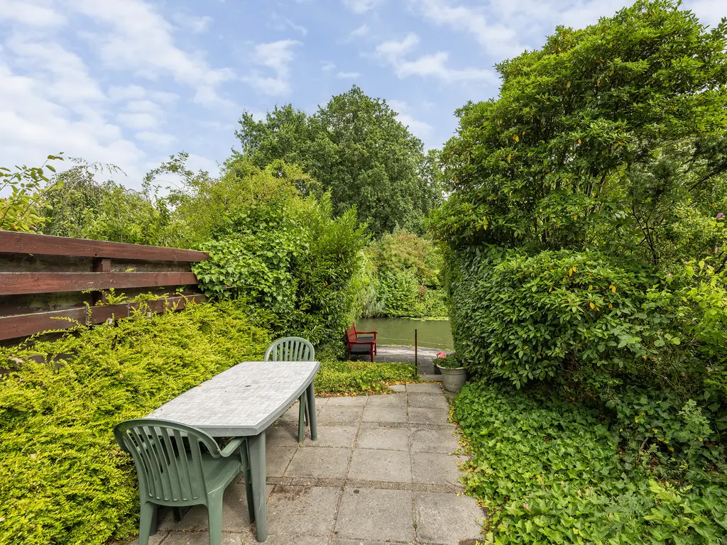 Groen van Prinstererstraat 8, NAALDWIJK