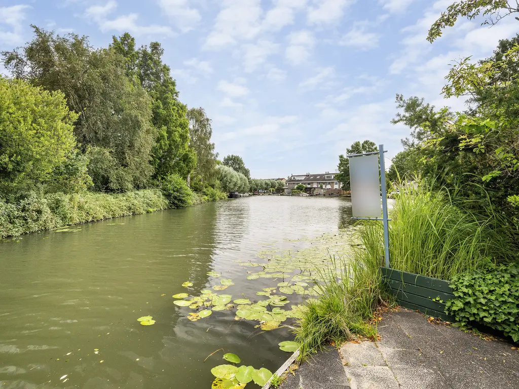 Groen van Prinstererstraat 8, NAALDWIJK