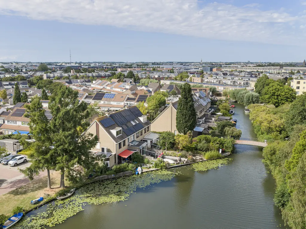 Groen van Prinstererstraat 8, NAALDWIJK
