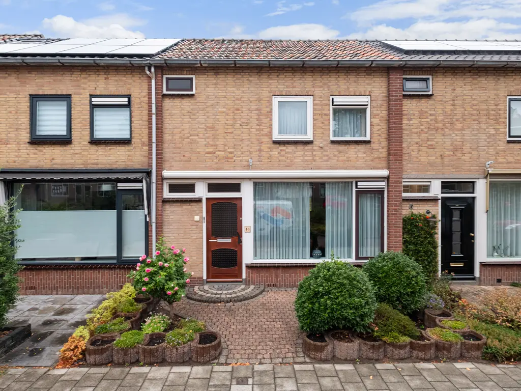 Van der Doortogestraat 16, NAALDWIJK