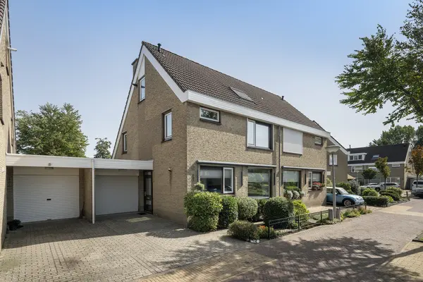 Van Houtenstraat 5