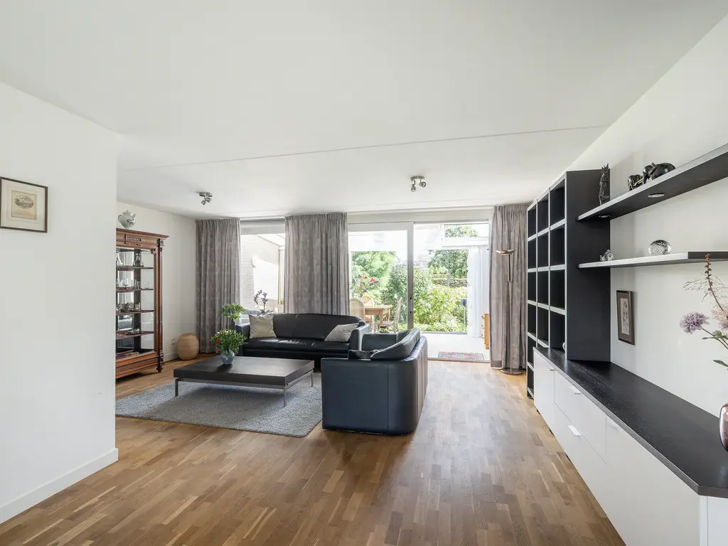 Van Houtenstraat 5, NAALDWIJK