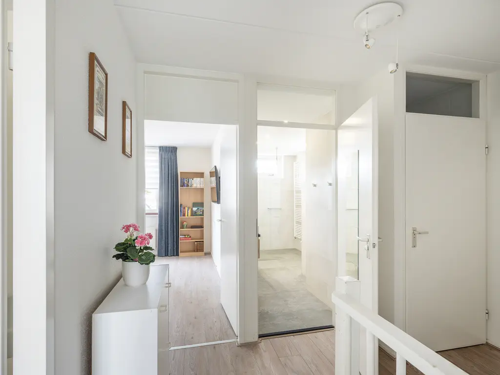 Van Houtenstraat 5, NAALDWIJK