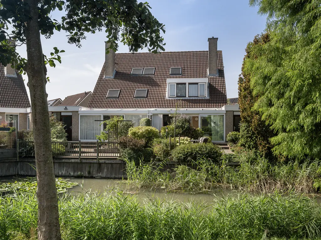 Van Houtenstraat 5, NAALDWIJK