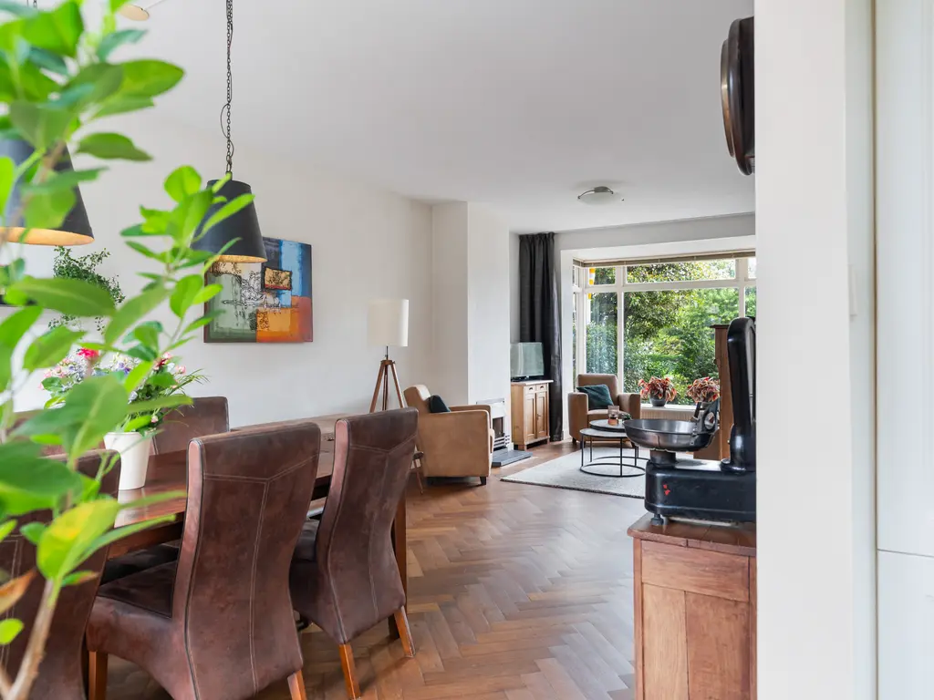 Emmastraat 90, MONSTER