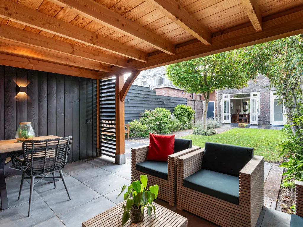 Emmastraat 90, MONSTER
