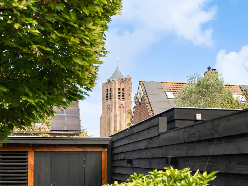 Emmastraat 90, MONSTER