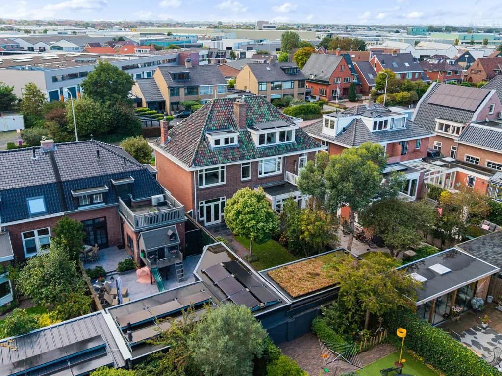 Emmastraat 90, MONSTER