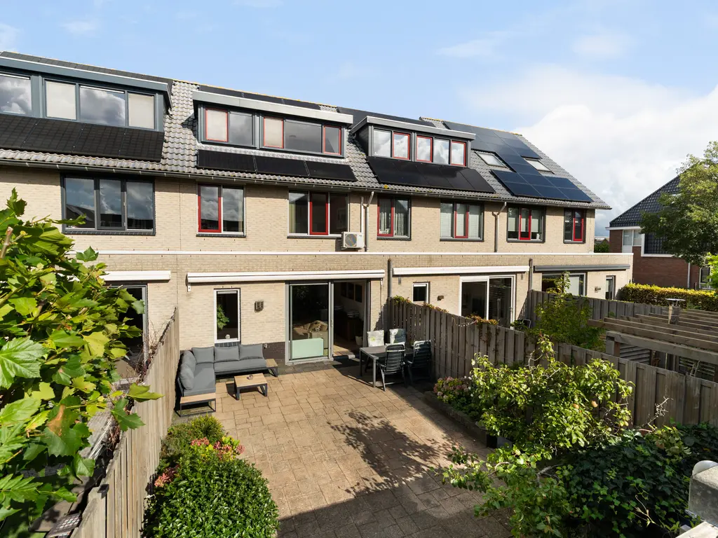 Staalvisserstraat 17, 'S-GRAVENZANDE