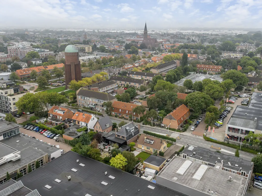 Grote Woerdlaan 28, NAALDWIJK