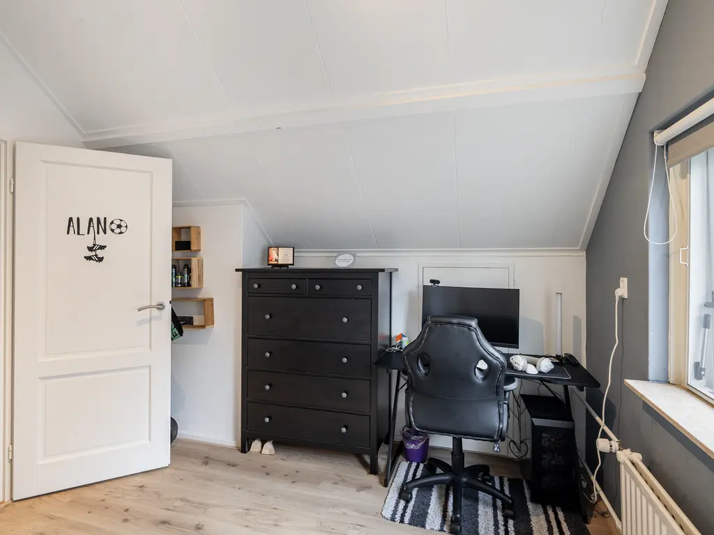 Grote Woerdlaan 28, NAALDWIJK