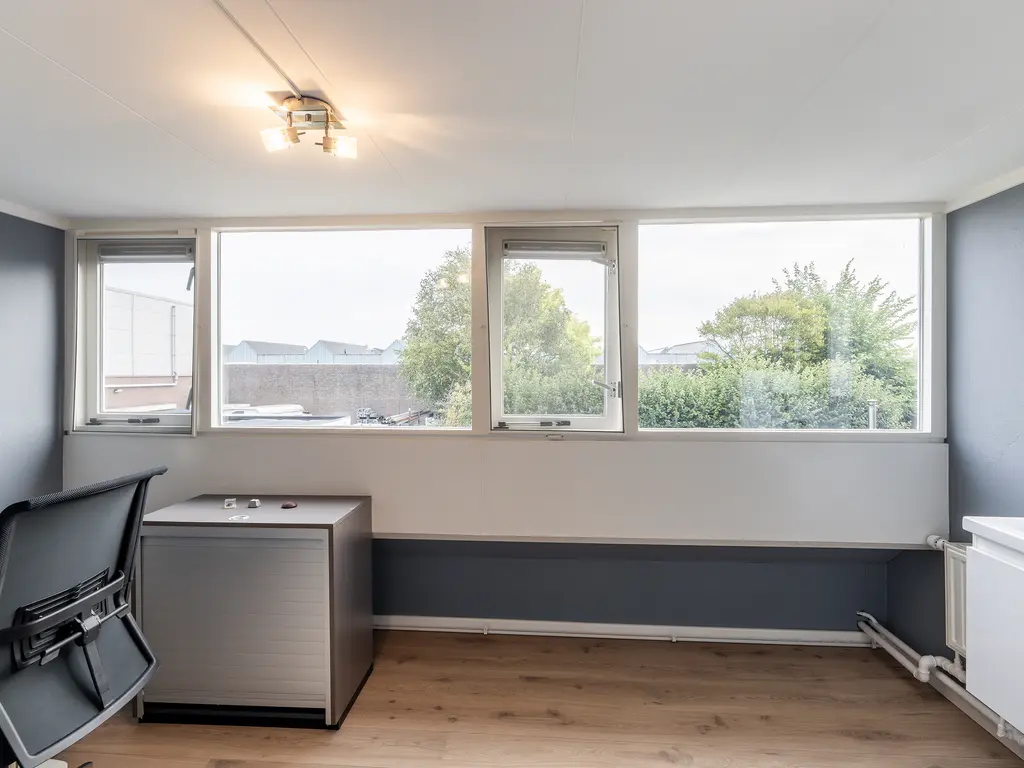 Grote Woerdlaan 28, NAALDWIJK