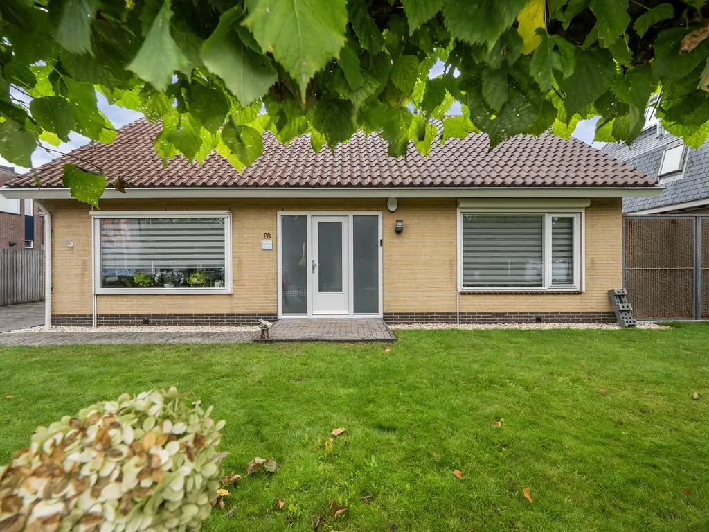 Grote Woerdlaan 28, NAALDWIJK