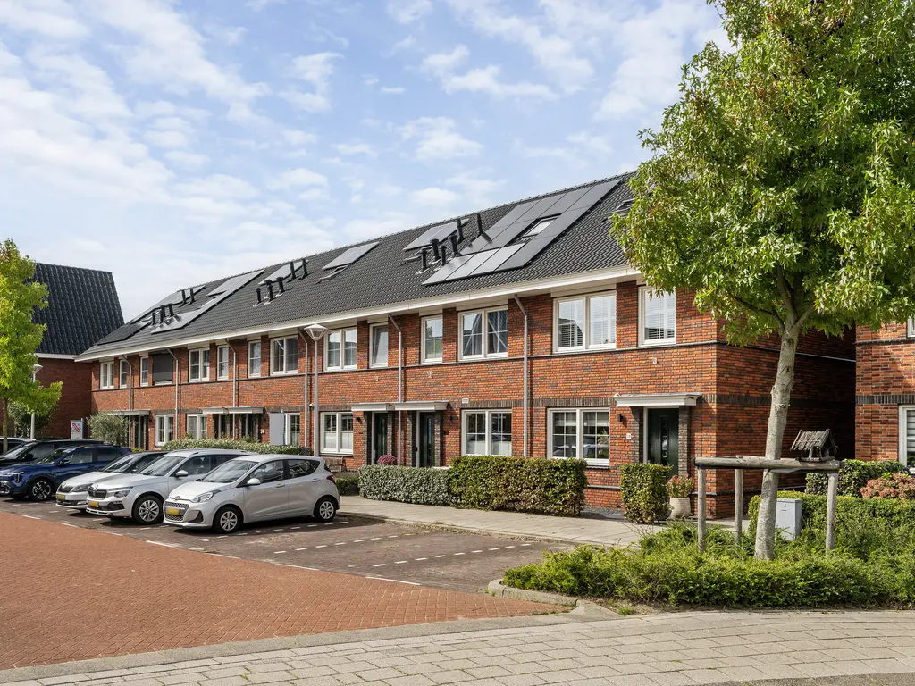 Gletsjerzand 28, NAALDWIJK