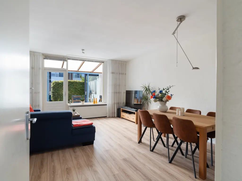 Anemoon 5, NAALDWIJK