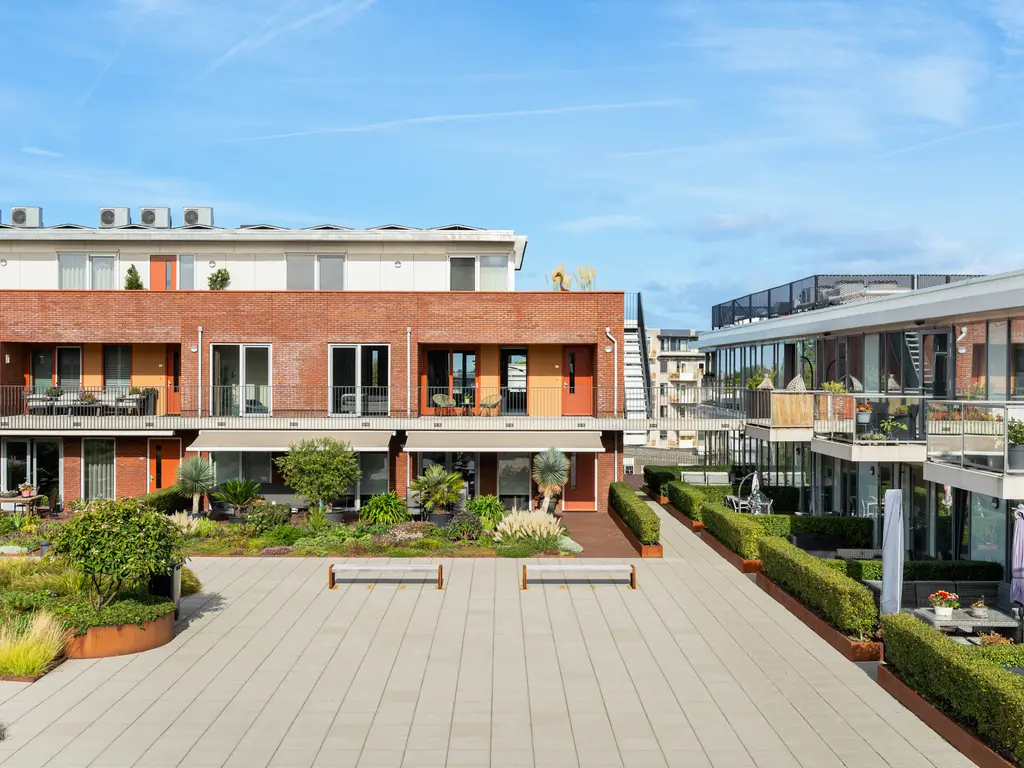 Simon v Slingerlandtstraat 4D, NAALDWIJK