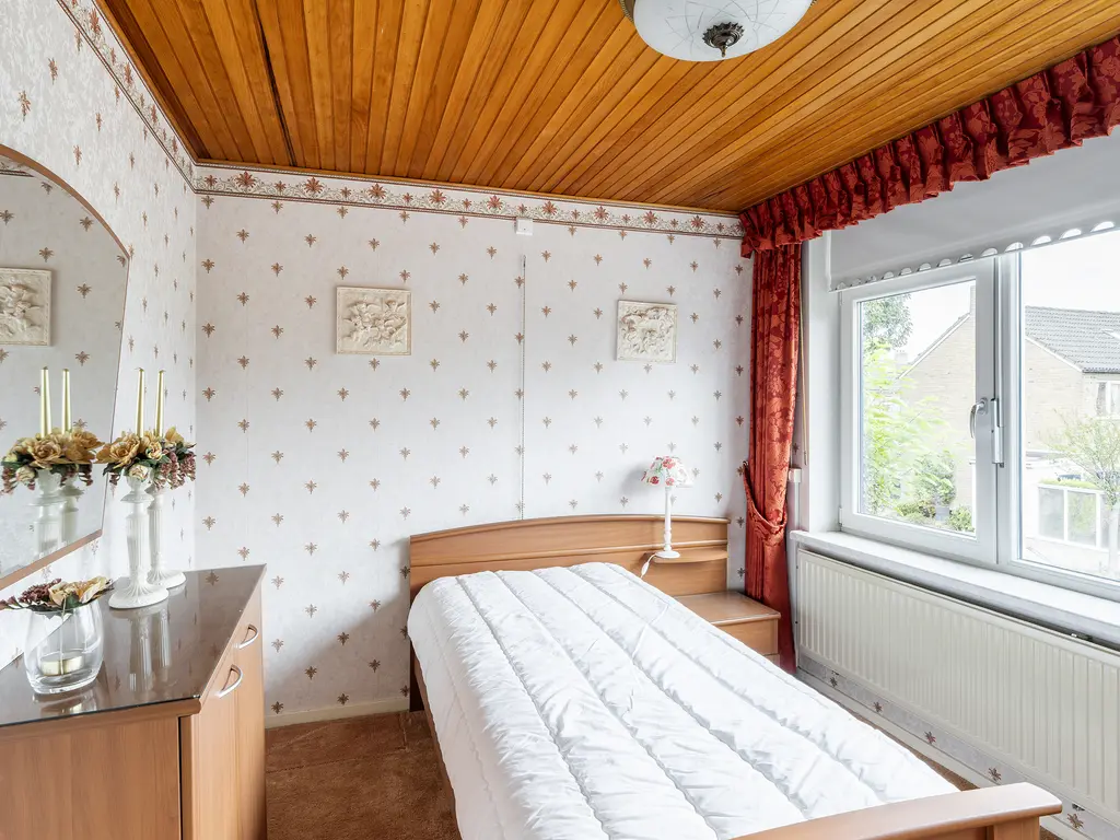 Van der Trappenstraat 30, HONSELERSDIJK