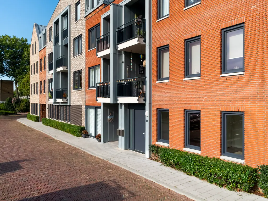 Johan van Oldenbarneveldtstraat 1C, HONSELERSDIJK