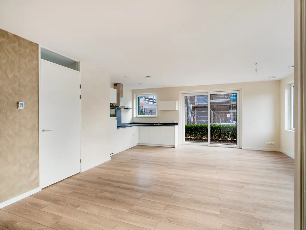 Johan van Oldenbarneveldtstraat 1C, HONSELERSDIJK