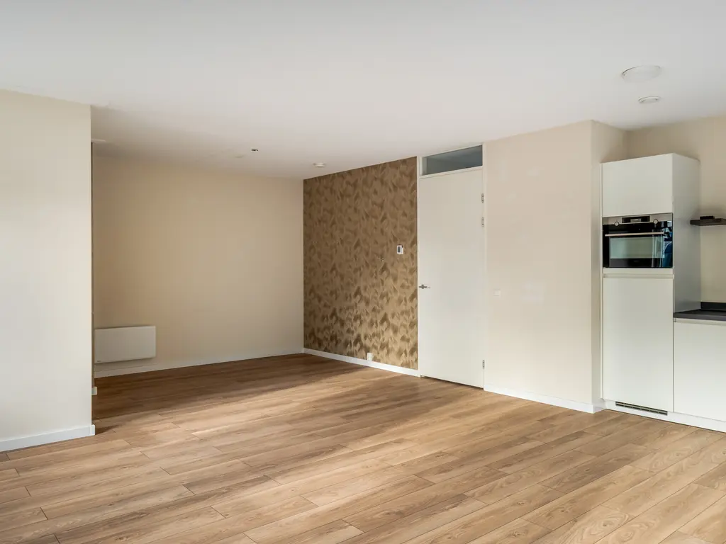 Johan van Oldenbarneveldtstraat 1C, HONSELERSDIJK
