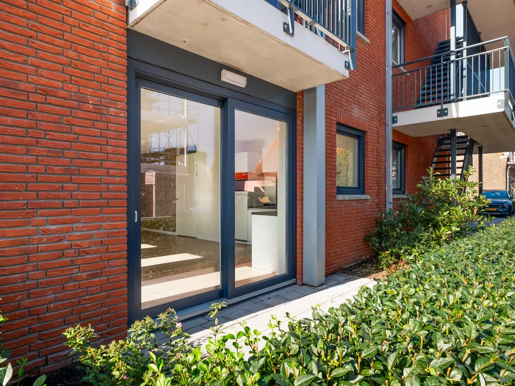 Johan van Oldenbarneveldtstraat 1C, HONSELERSDIJK
