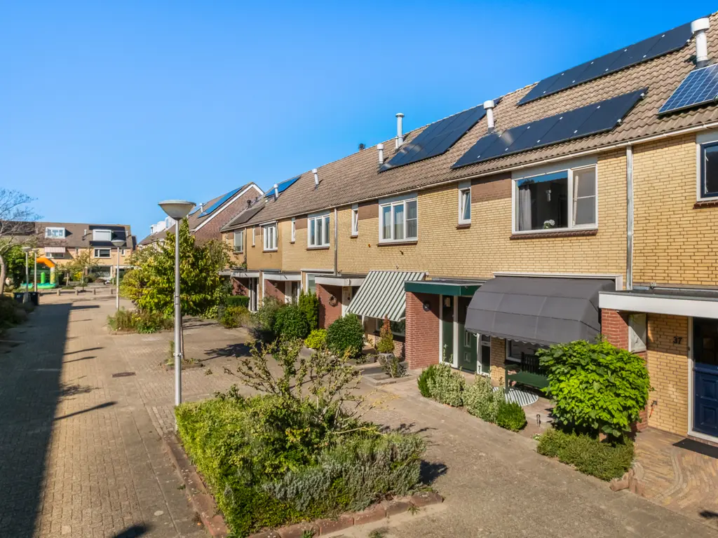 De Meibloem 39, WATERINGEN