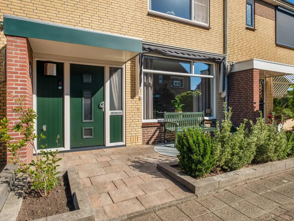 De Meibloem 39, WATERINGEN