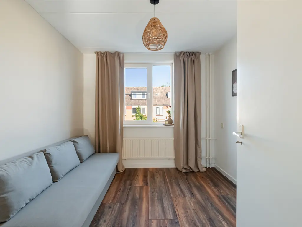 De Meibloem 39, WATERINGEN