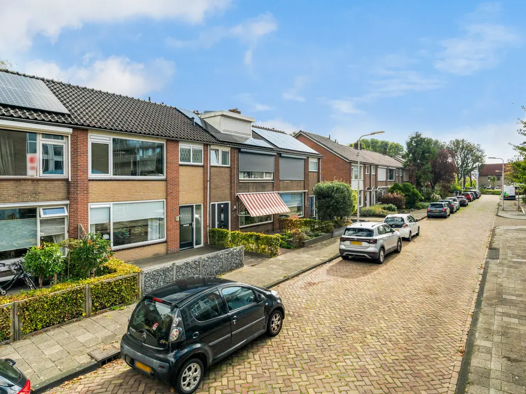 Leliestraat 5, NAALDWIJK