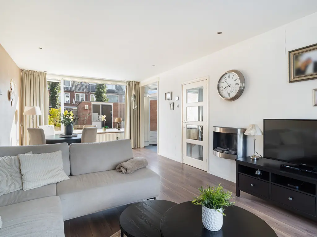 Leliestraat 5, NAALDWIJK