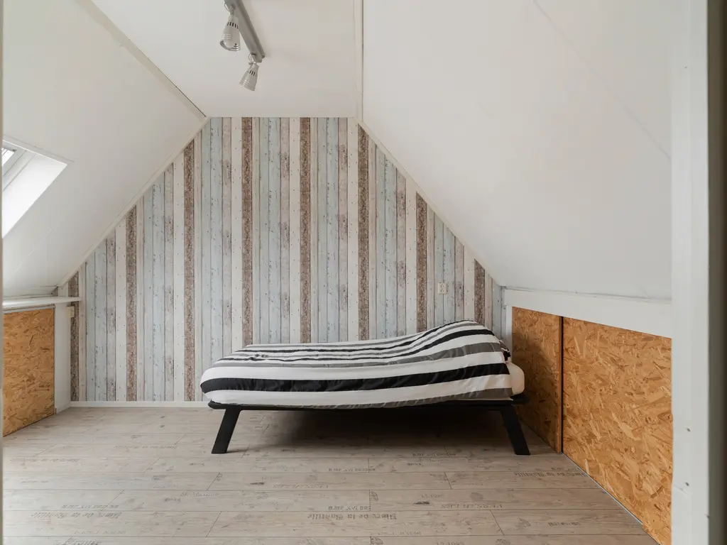 Cort van der Lindenstraat 12, NAALDWIJK
