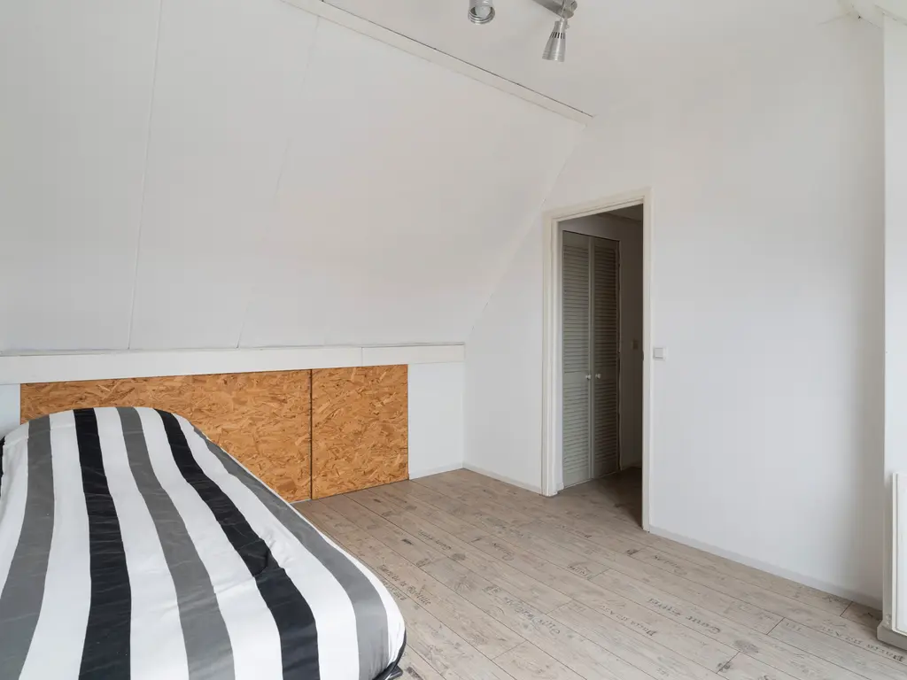 Cort van der Lindenstraat 12, NAALDWIJK